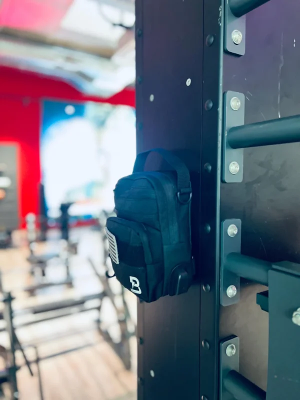 Benson Magnetische Sporttasche Paris mit USB-Anschluss für Powerbank Klettfläche für Patch – Bild 7